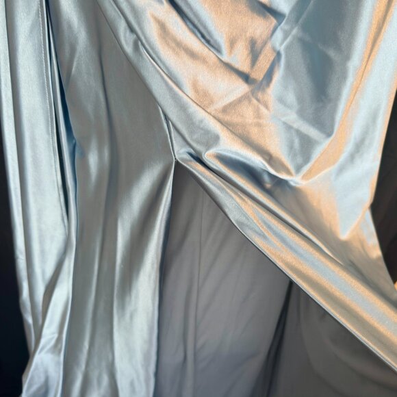 Halter Neckline Long Column Dress by LaDivine - M - Picture 4 of 6